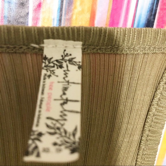 Free People intimately green deep v-neck tank NWT - Picture 4 of 6